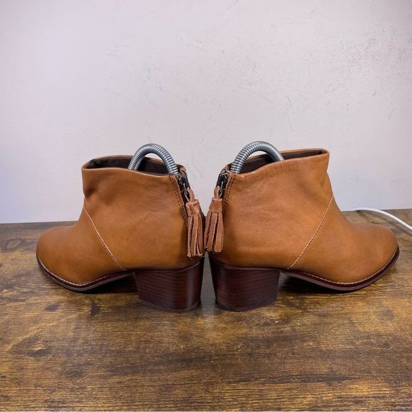 Toms Leila booties women’s size 7M shoes - Picture 4 of 8